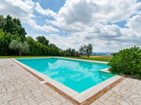 Luxury Farmhouse with Swimming Pool in Montoro Narni